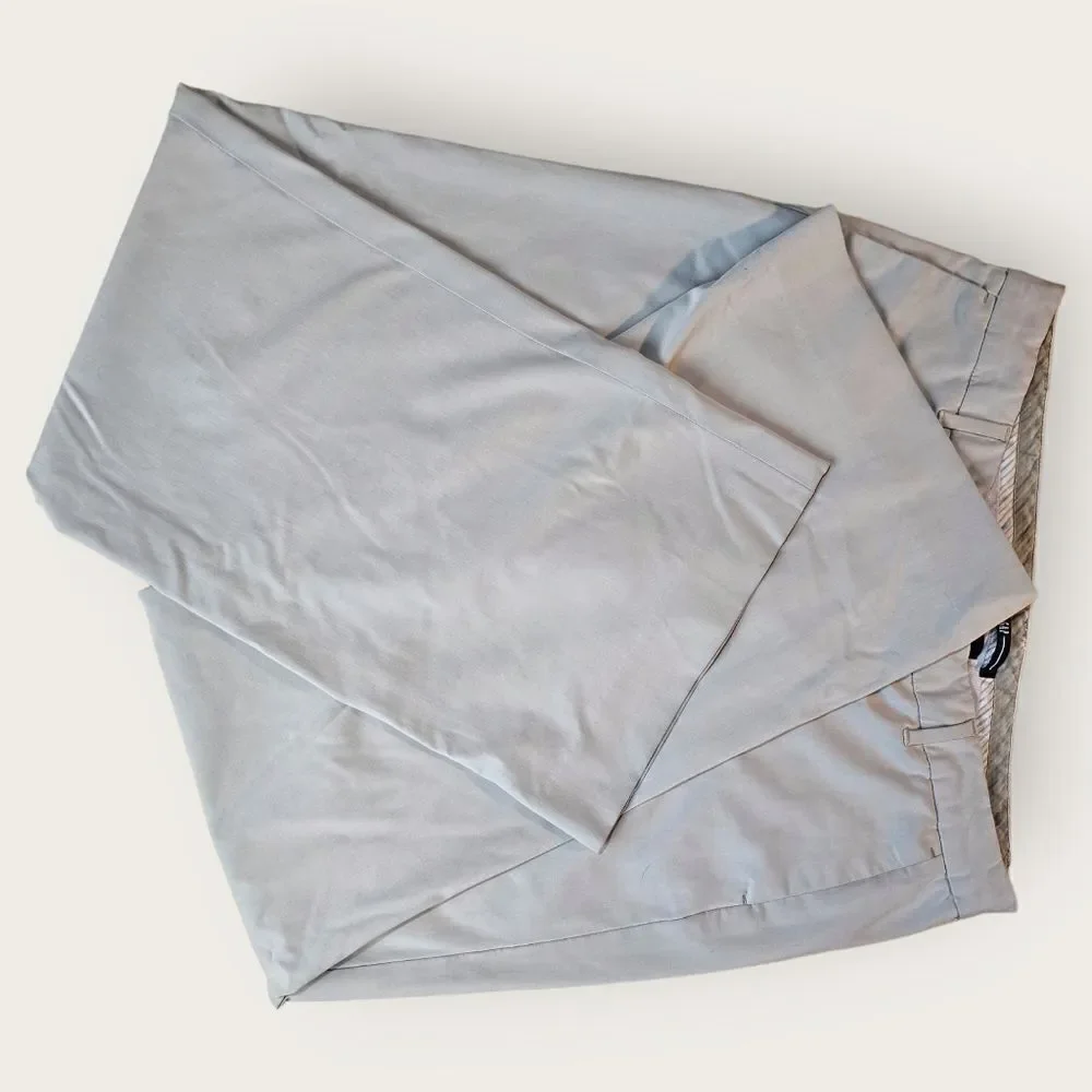 🌼4/$30 Gapstretch Beige Flare Pants – EUC ✨👖 - Picture 3 of 6